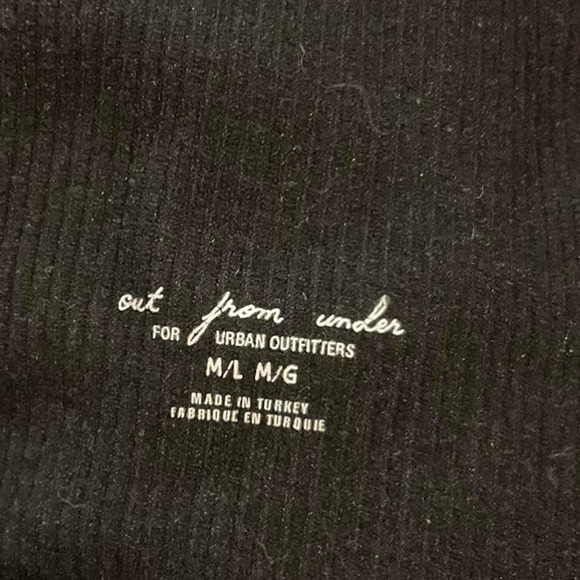 Out from under urban outfitters cropped tank‎ - Picture 2 of 2